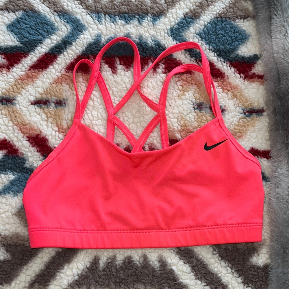 NIKE Size M